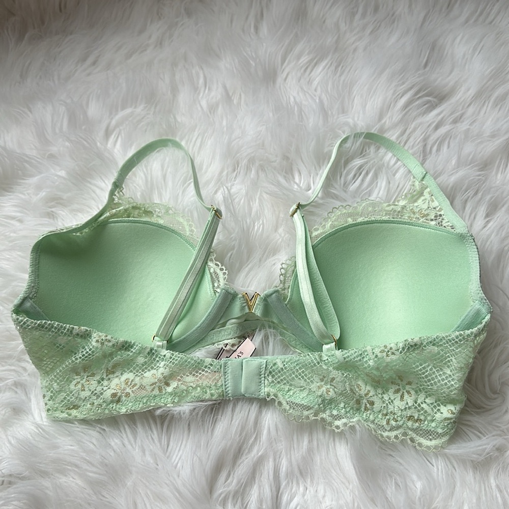 VS • Uplift Demi Delicate Lace Bra - Picture 9 of 9